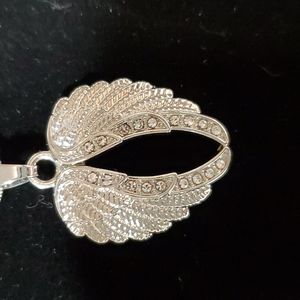 Guardian Angel Pendant & Chain.